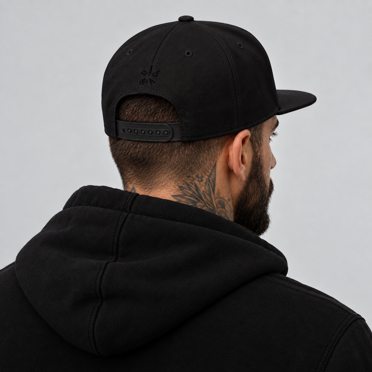 Black Embroidered Snapback Cap – Premium Streetwear Hat | SELBYS